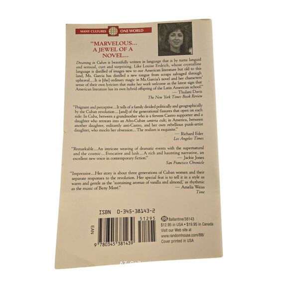 Dreaming in Cuban by Cristina Garcia - Ballantine books - isbn 0345381432 - Picture 5 of 8